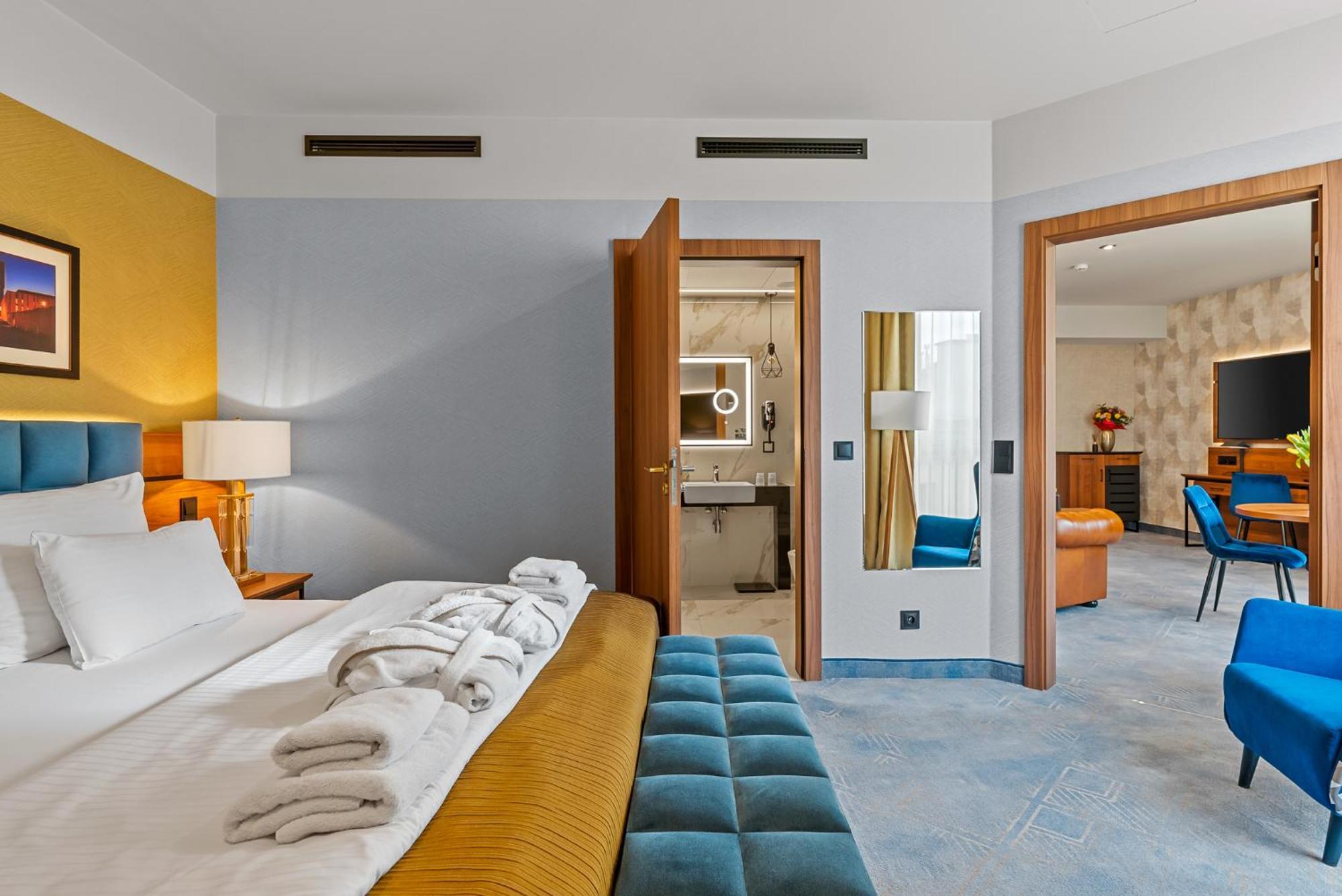 Hotel Diament Plaza Katowice Exterior photo