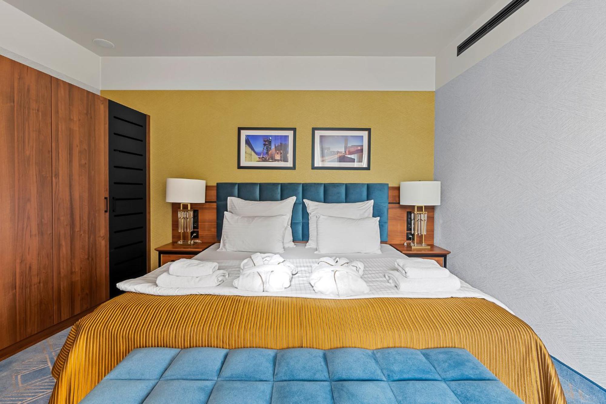 Hotel Diament Plaza Katowice Exterior photo